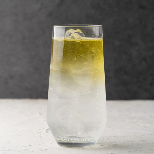 林道畑ジントニック ― 秋の夜に寄り添う一杯