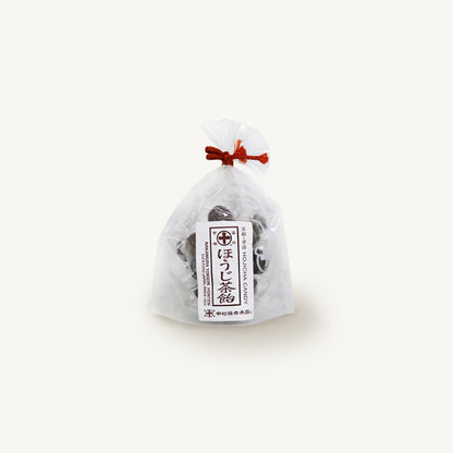 京都 宇治 中村藤吉本店［ほうじ茶］飴。艶やかな見た目が上品で、香りが高くすっきりとした口当たり。
