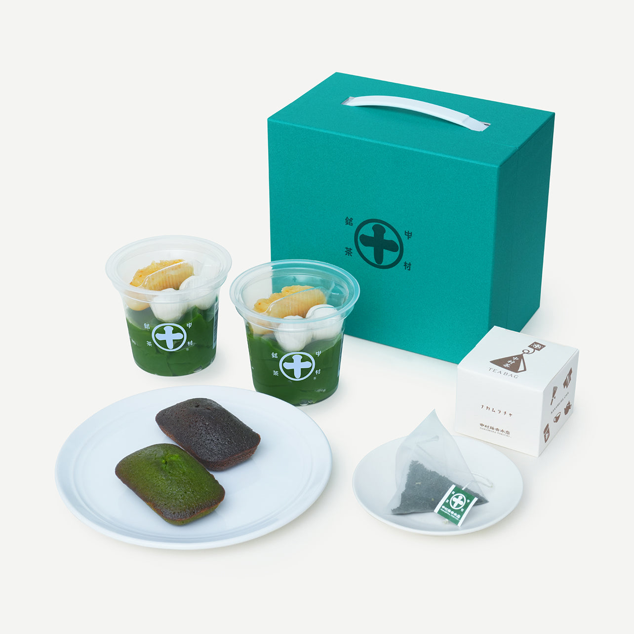 期間限定『生茶ゼリイ［夏の果］』と一緒に、マルトベイク［抹茶］［ほうじ茶］、中村茶ティーバッグ［キュウブ］の詰合せ。夏のギフトや自分へのご褒美に。