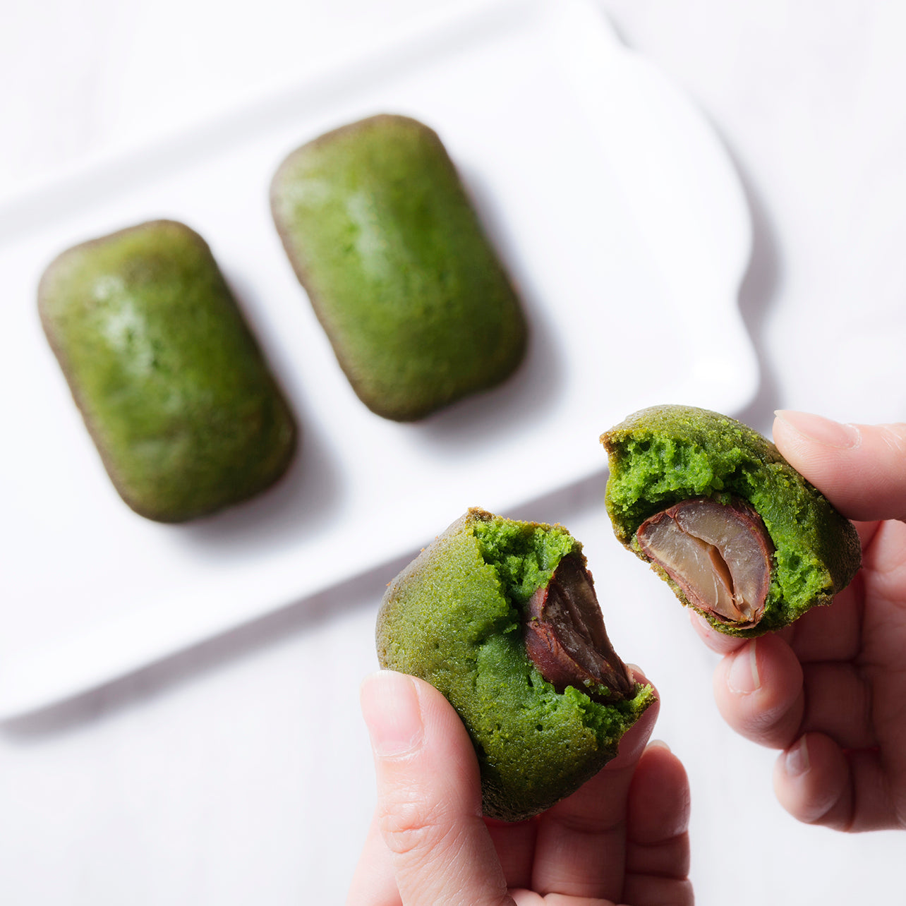 Assortment of 2 types of maltbake [chestnut matcha x 3, chestnut roasted tea x 3]