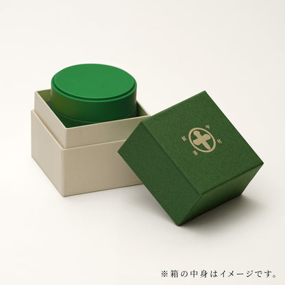 京都 宇治 中村藤吉本店の抹茶缶が入った専用箱