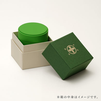 京都 宇治 中村藤吉本店の抹茶缶が入った専用箱