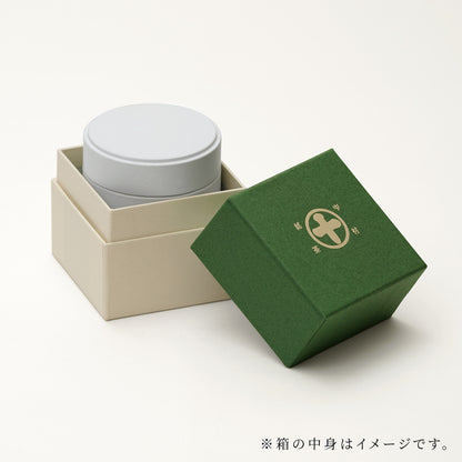 京都 宇治 中村藤吉本店の抹茶缶が入った専用箱