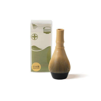 毎日の抹茶時間を、もっと気軽に楽しめるお手入れしやすい『オリジナル樹脂茶筅』。
繰り返し使用しても折れ曲がりにくく、分解して隅々まで洗浄できます。