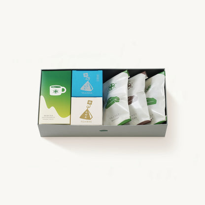 京都 宇治 中村藤吉本店のマルトベイク（フィナンシェ）、『抹茶』と『ほうじ茶』、ミクスチャ、中村藤吉本店を代表する中村茶と水出し煎茶のティーバックのプチボックス［Cube］を詰め合わせ。