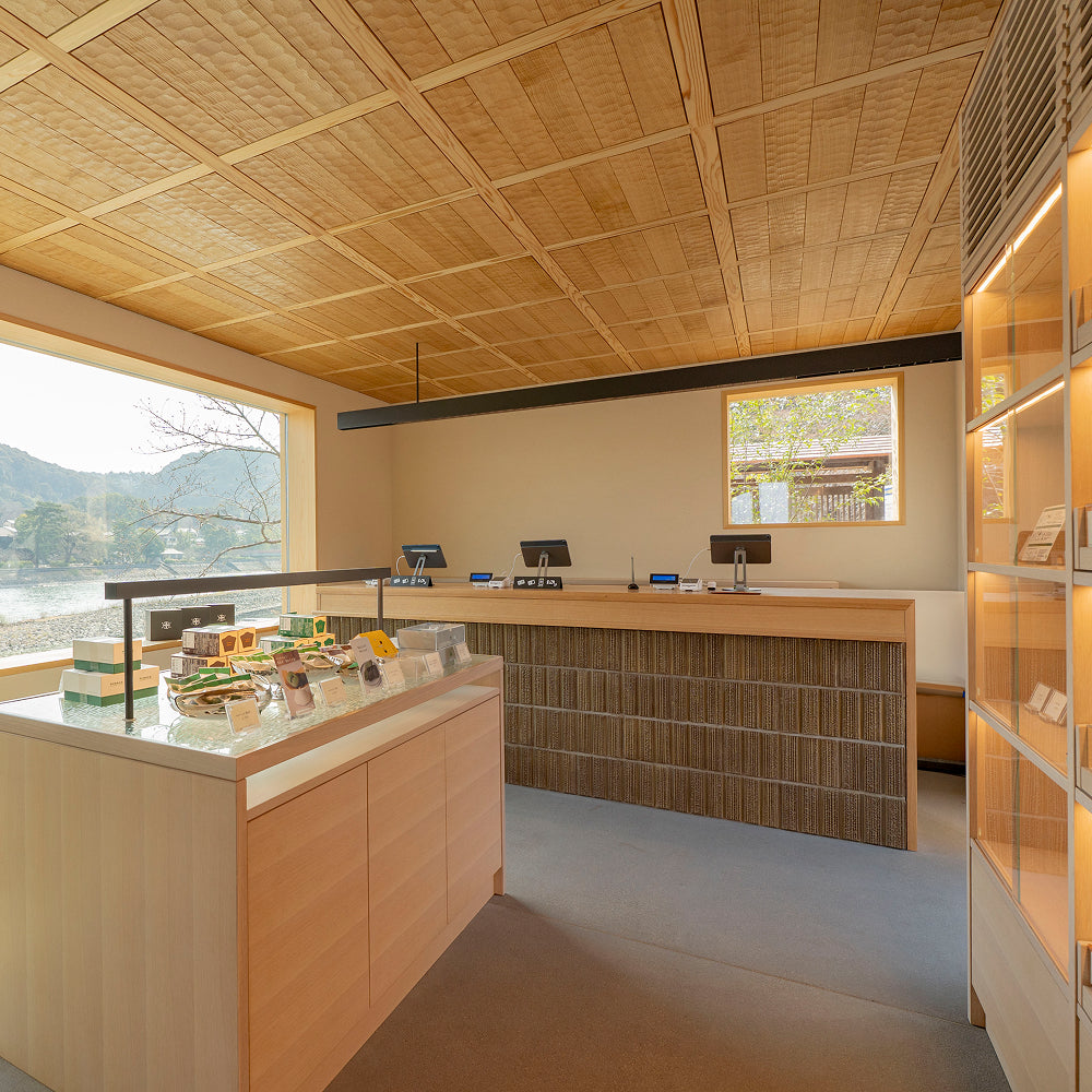 Store Introduction Byodo-in Store – 中村藤吉本店